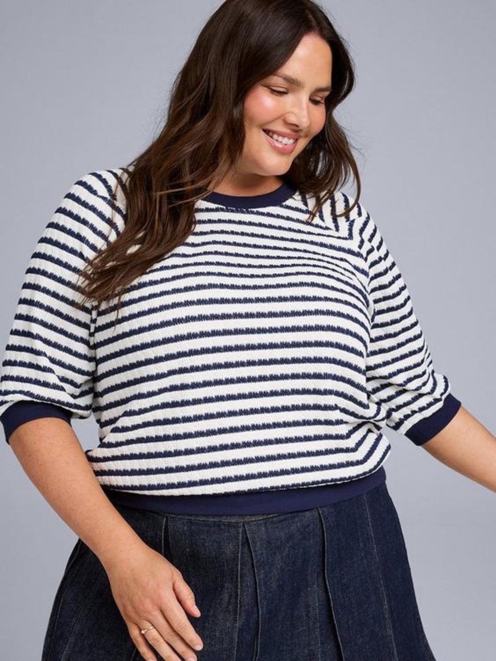 TORRID Belle Isle Raglan Sleeve Crew Top | White • Navy Striped | Size 1 (14/16)